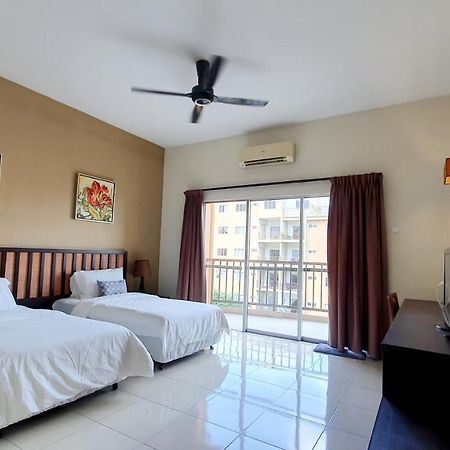 Gold Coast Morib By 369 Stay Kampong Tanjong Pechah المظهر الخارجي الصورة