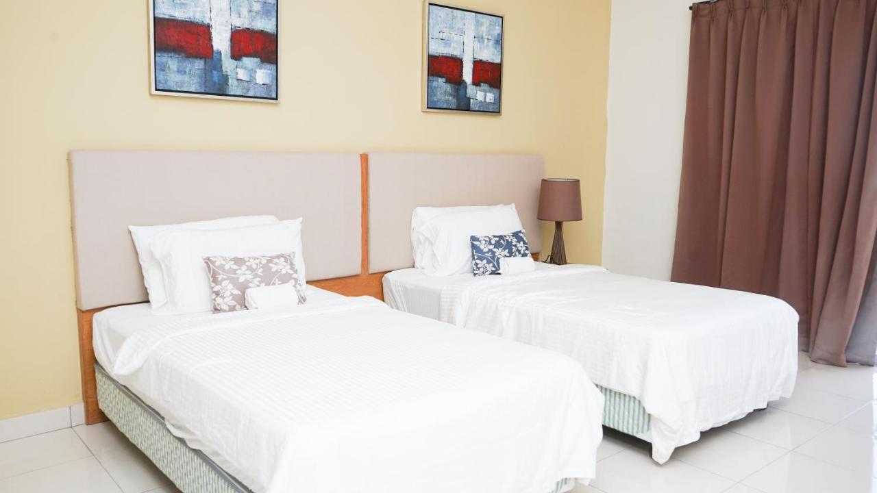 Gold Coast Morib By 369 Stay Kampong Tanjong Pechah المظهر الخارجي الصورة